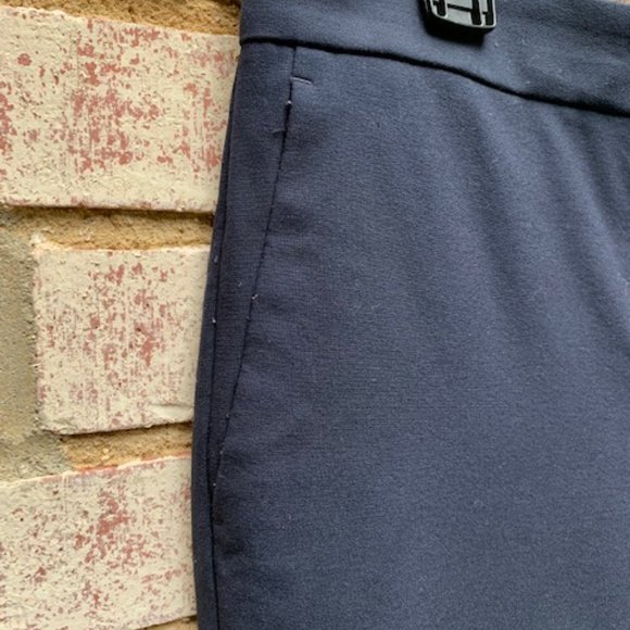 Ann Taylor navy blue ankle pants size 0P - Picture 2 of 9